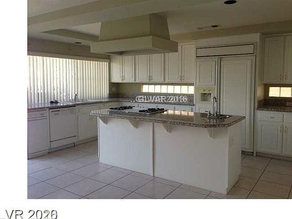 3rd image of 2426 Eagleridge Dr