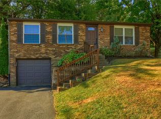16 Bock Ln, Baden, PA