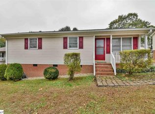 202 Center St, Greer, SC 29651