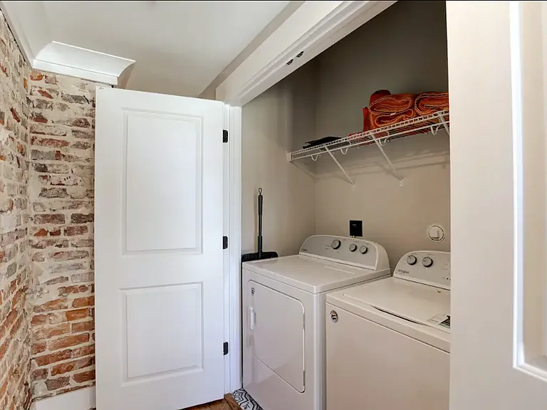 26 N McLean Blvd — Photo 10