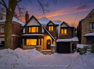 221 Richview Ave, Toronto, ON M5P3G2