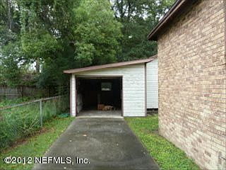 3rd image of 1073 Murray Dr
