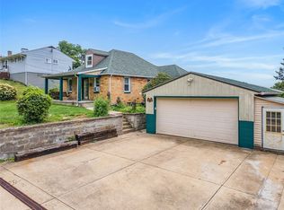 3914 38th St, New Brighton, PA