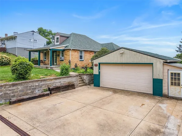 3914 38th St, New Brighton, PA 15066