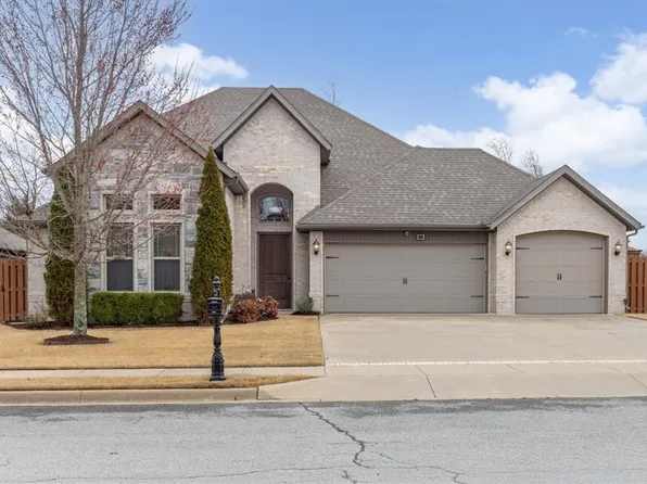 5311 S 60th Pl, Rogers, AR 72758