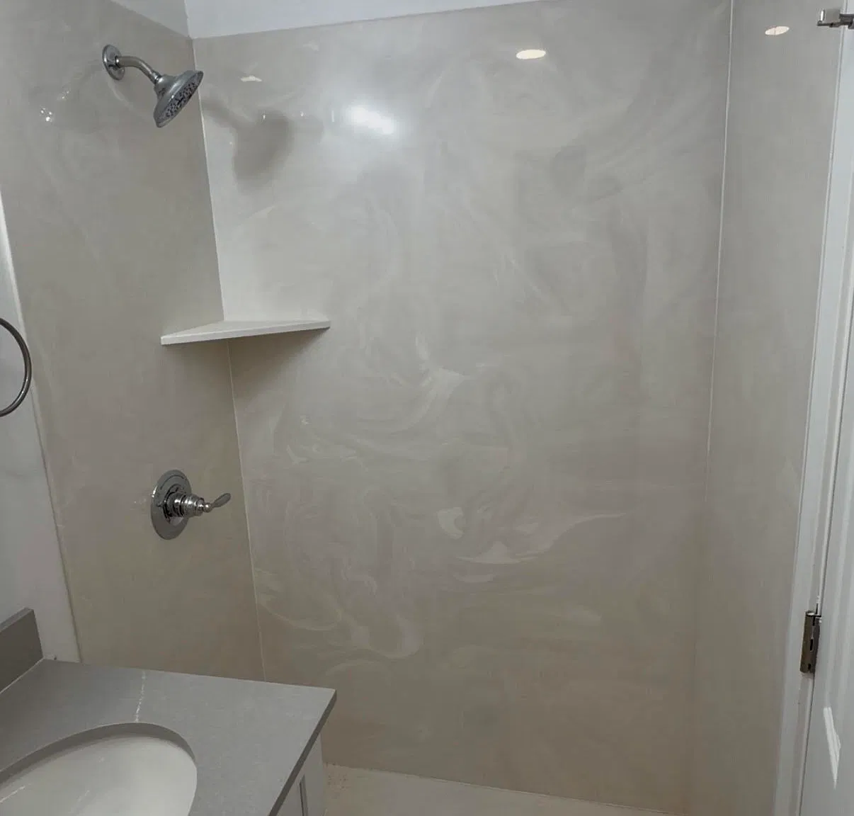 2 bed, 800 sqft, $700 — Photo 3