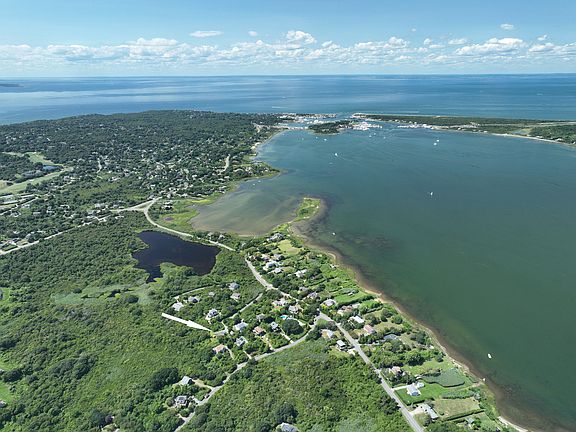 4th image of 8 S Genesee Ct