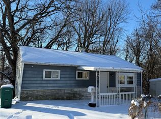 1901 Indiana Ct, Decatur, IL 62521