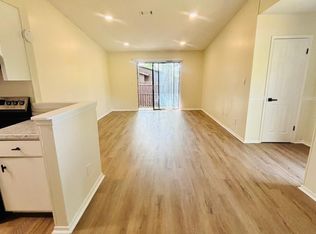 6005 Born Ct, Pensacola, FL 32504