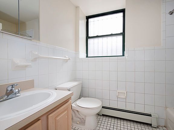 5th image of 268 W 120th St APT 1A