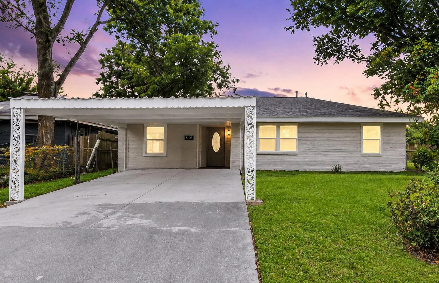 3 bed, 2.0 bath, 1200 sqft, $1,950 — Photo 1