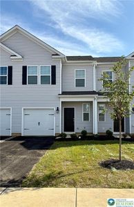 1203 Susan Cir, Breinigsville, PA, 18031
