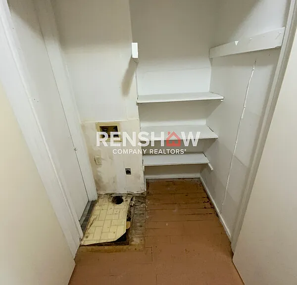 1229 Woodlawn Ave #B — Photo 6