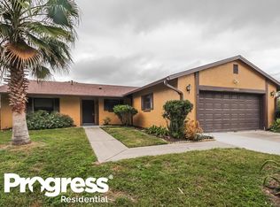 10602 Lazy Lake Dr, Orlando, FL 32821