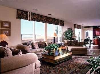 2nd image of 51 Promenade Ct