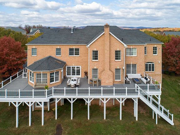 2nd image of 5413 Fishers Hill Way