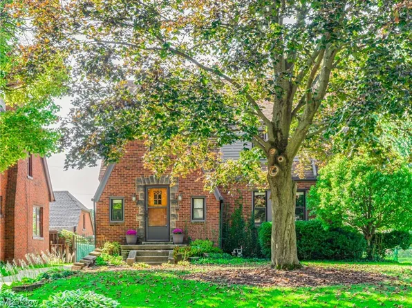 200 35th St NW, Canton, OH 44709