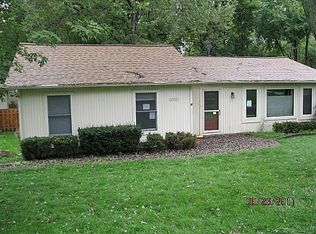 6900 Abbott Ter, West Bloomfield, MI 48323