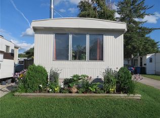 480 Augier Ave #170, Winnipeg, MB R3K1S5