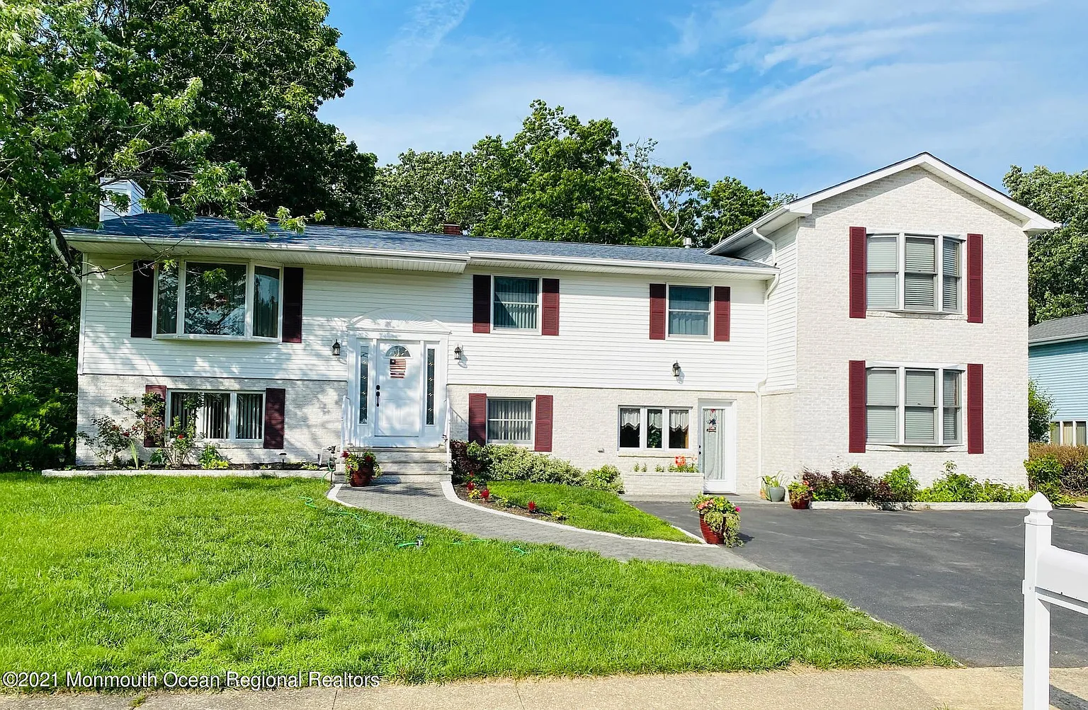 12 Burdge Dr photo 1