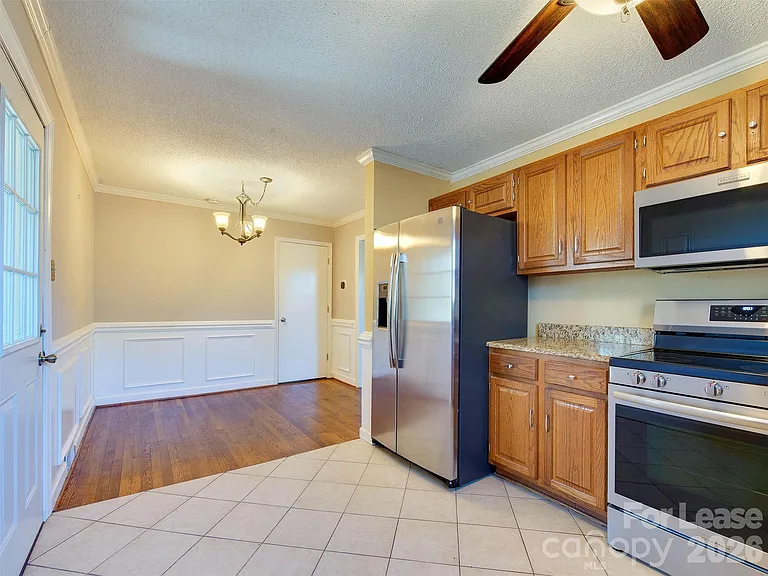 4917 White Oak Rd — Photo 15