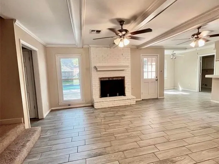 13719 Foxmoor Ln — Photo 3