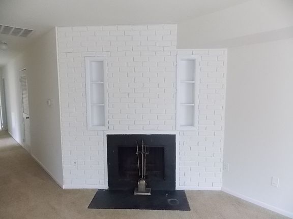 4th image of 3809 Miramonte Pl #110E