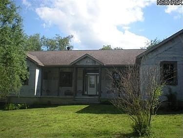 2nd image of 2336 Wedgewood Dr