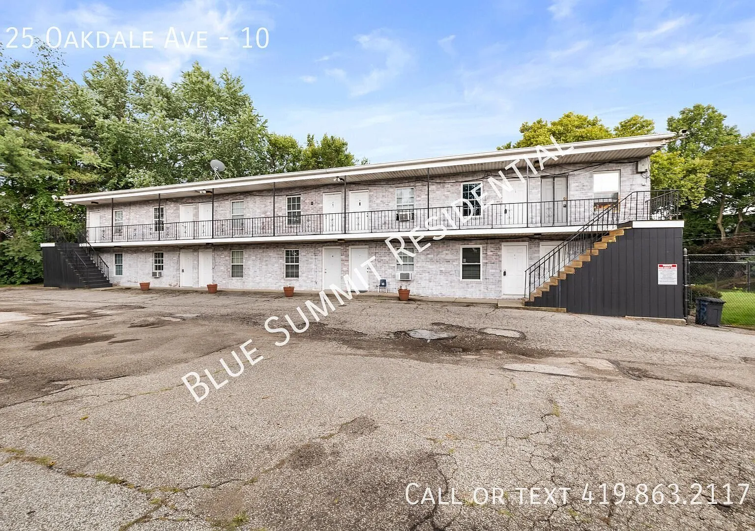 Oakdale Apartments — Photo 2