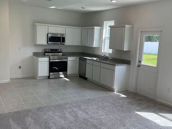 3rd image of 8620 Sportsman Loop