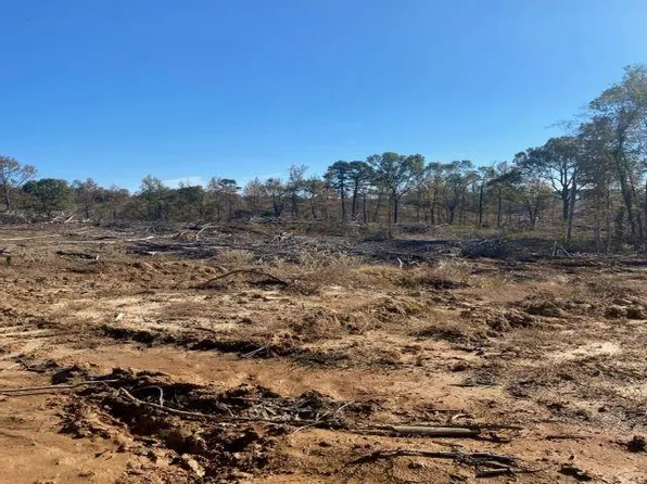 (undisclosed Address), Leola, AR 72084