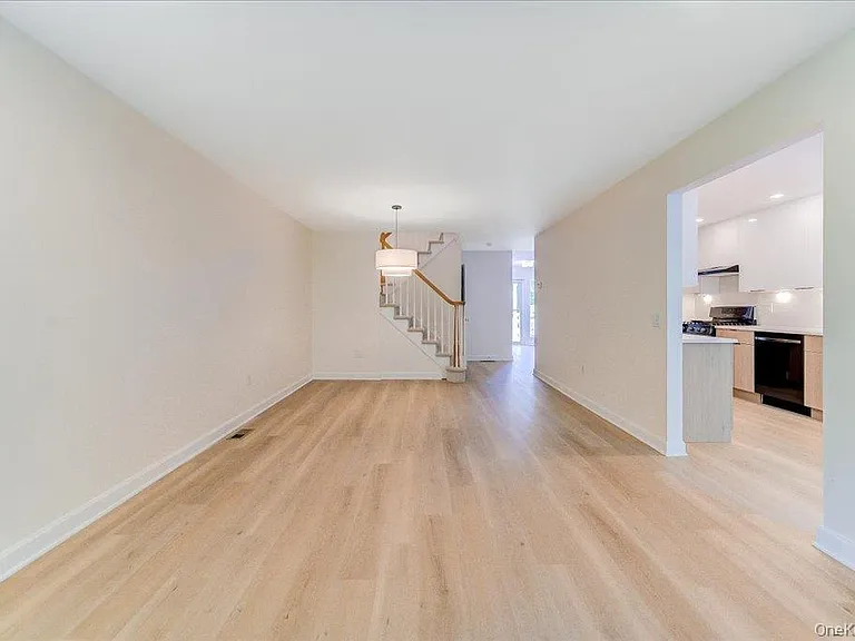 6204 High Ridge Ct — Photo 8