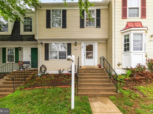 8449 Georgian Ct, Manassas, VA 20110
