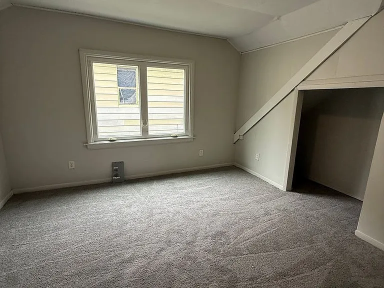 12617 Imperial Ave — Photo 9