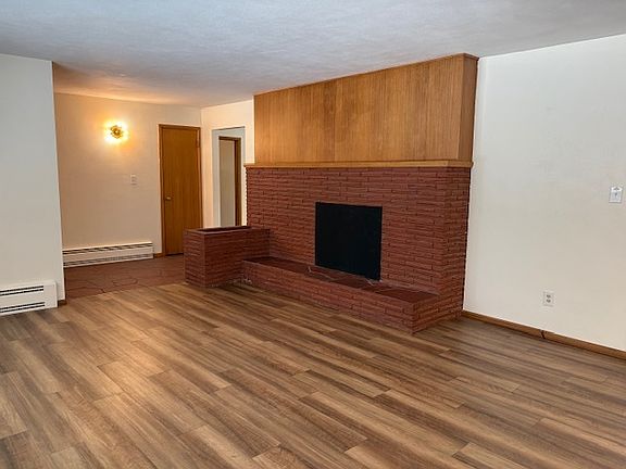 3rd image of 2637 S 3rd St W