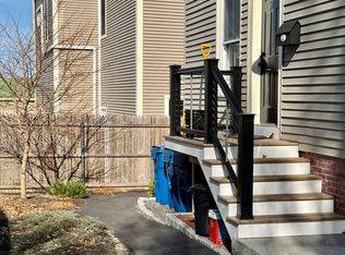 33 Howard St APT 1, Portland, ME 04101