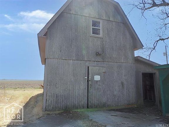 2nd image of 5011 W County Rd #490