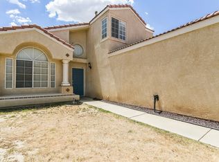 2644 E Nugent St, Lancaster, CA 93535
