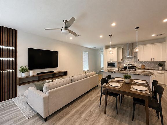 5th image of 2924 Amherst Meadow Ln