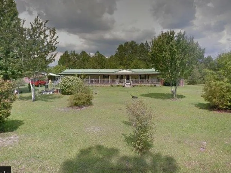 Coachman Rd — Photo 1