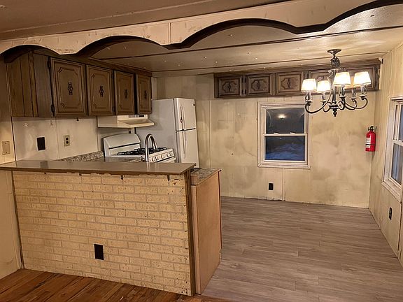 2nd image of 566 Western Ave #7