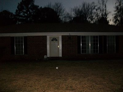 2nd image of 624 Georgia Ave
