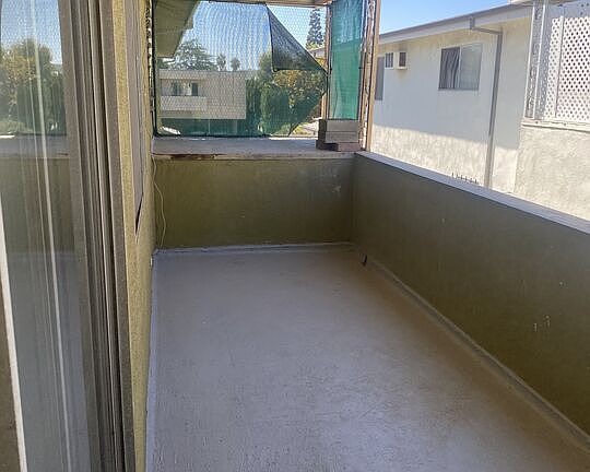 4th image of 1826 Federal Ave #3