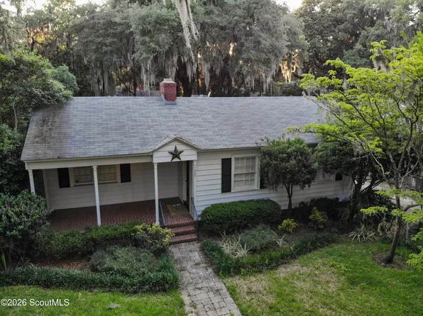 1207 Pine Ave, Brunswick, GA 31520