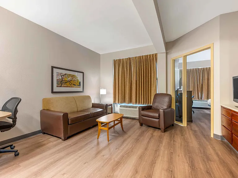 Executive Suite, 1 Bedroom - 1 Queen Bed