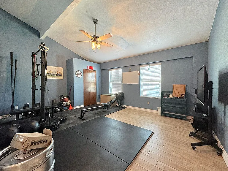 6851 Amposta Dr — Photo 14