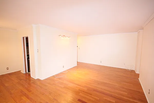 Sold by Owner | media 22