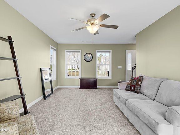 5th image of 5036 Trumpet Vine Way