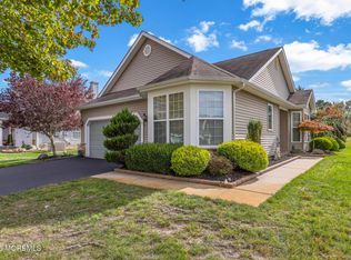 11 Woodview Dr, Whiting, NJ 08759