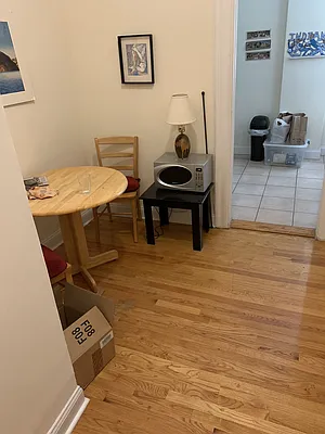 Rented by Roger Benayoun, LREB | media 32